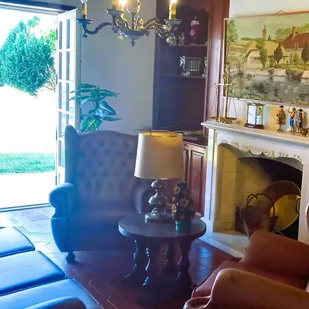 Дом отдыха Moradia Entre O Mar E A Ria Гафанья-да-Назарэ