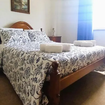 Дом отдыха Moradia Entre O Mar E A Ria Гафанья-да-Назарэ