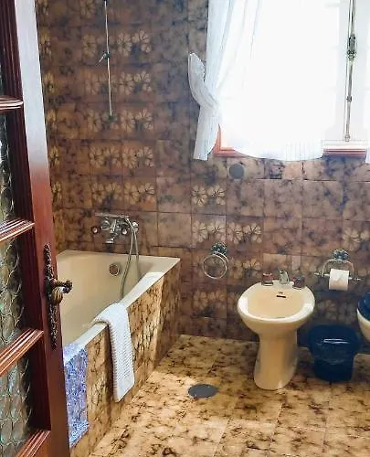 Moradia Entre O Mar E A Ria 噶凡哈达纳扎雷